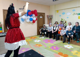 СОЛНЦЕ СВЕТИТ ВСЕМ ОДИНАКОВО 